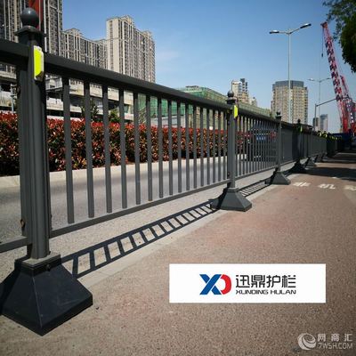道路护栏