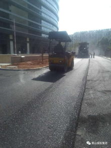 市政园林公司顺利完成广宇新时代道路沥青摊铺工程
