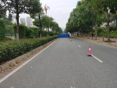 南安市区这两处路面围挡修复中,预计工期
