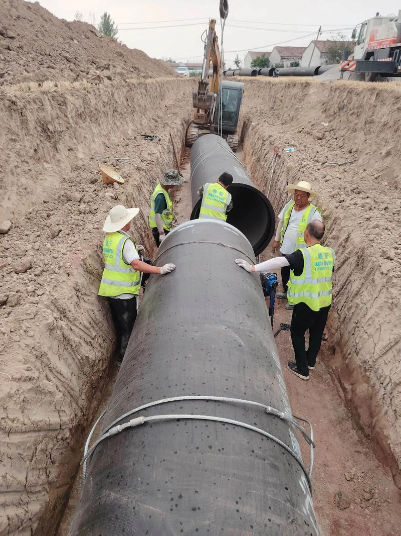 球墨铸铁管在市政管道工程中的应用 安装与水下直埋敷设技术解析